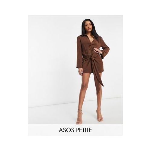 Платье-рубашка мини шоколадного цвета с глубоким вырезом, драпировкой и завязками спереди ASOS DESIGN Petite-Коричневый